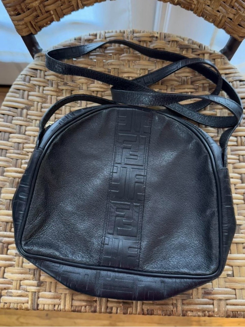 Vintage Fendi black leather crossbody bag
with gold hardware